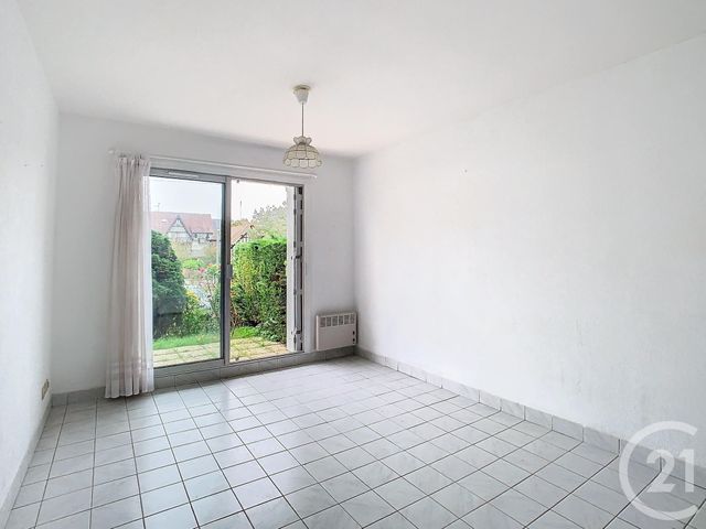 Afficher la photo en grand Appartement à vendre - 2 pièces - 26.74 m2 - CABOURG - 14 - BASSE-NORMANDIE - Century 21 Cartimo