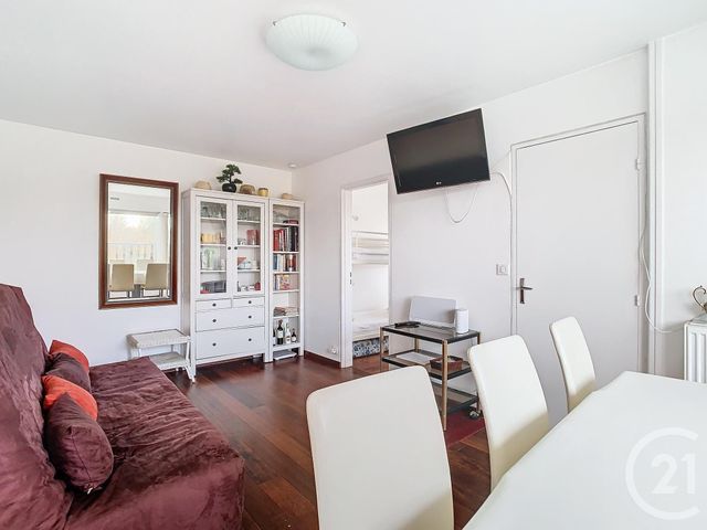 Afficher la photo en grand Appartement à vendre - 3 pièces - 49.35 m2 - CABOURG - 14 - BASSE-NORMANDIE - Century 21 Cartimo