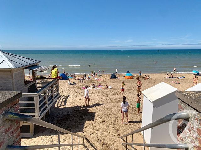 Afficher la photo en grand Appartement à vendre - 2 pièces - 51.89 m2 - CABOURG - 14 - BASSE-NORMANDIE - Century 21 Cartimo