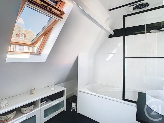 Afficher la photo en grand maison à vendre - 5 pièces - 131.11 m2 - DIVES SUR MER - 14 - BASSE-NORMANDIE - Century 21 Cartimo